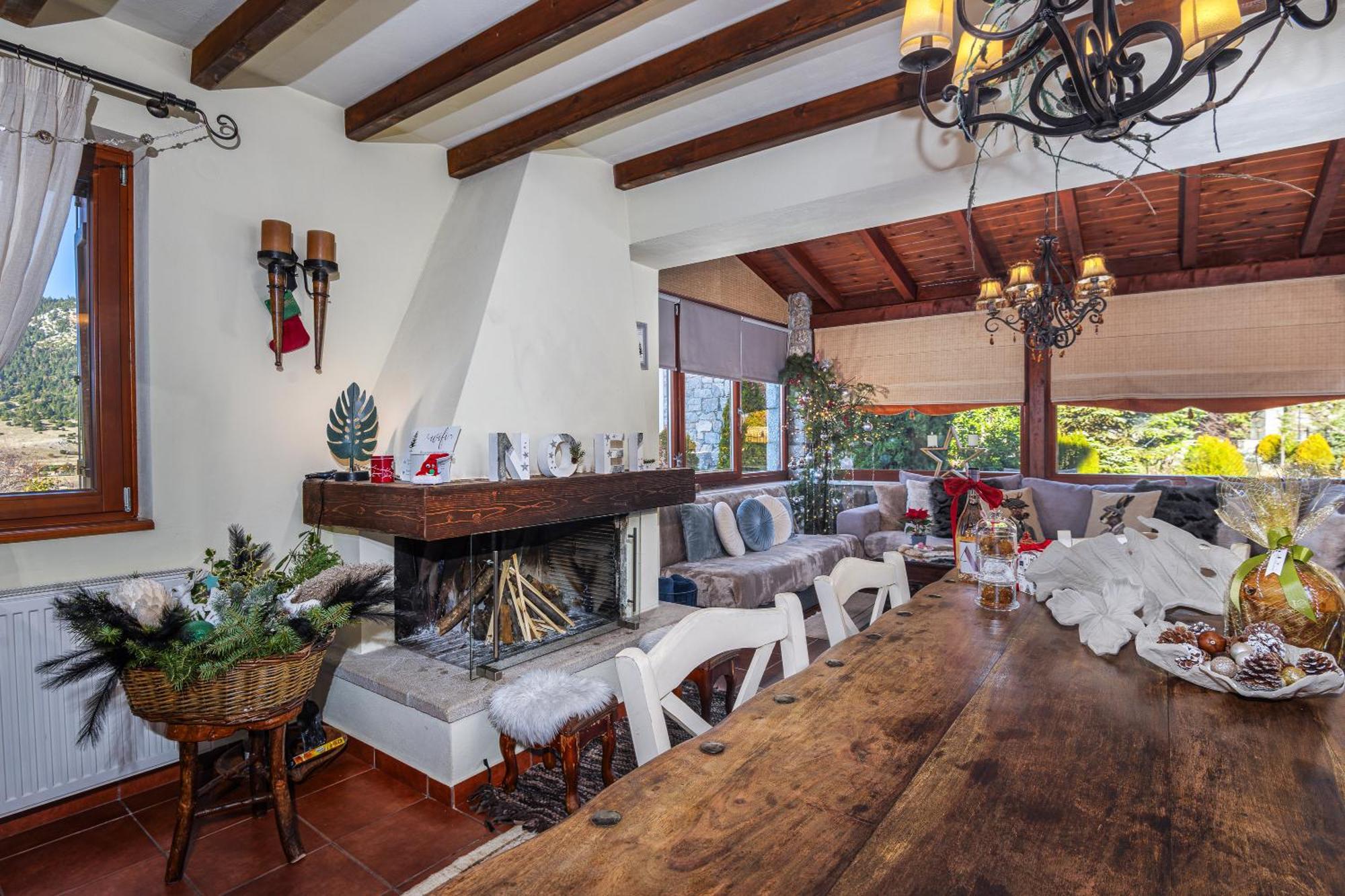 Livadi Cozy Villa Arachova Exterior photo